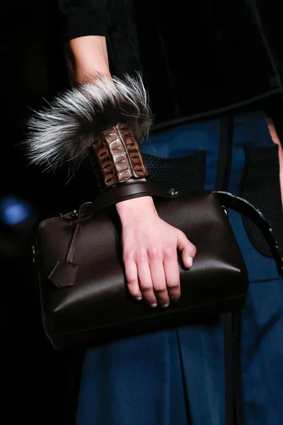 Look 21
